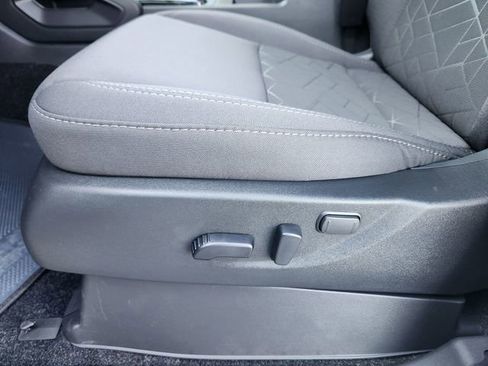 New 2026 Nissan Frontier SV w/ Tow Package image 29