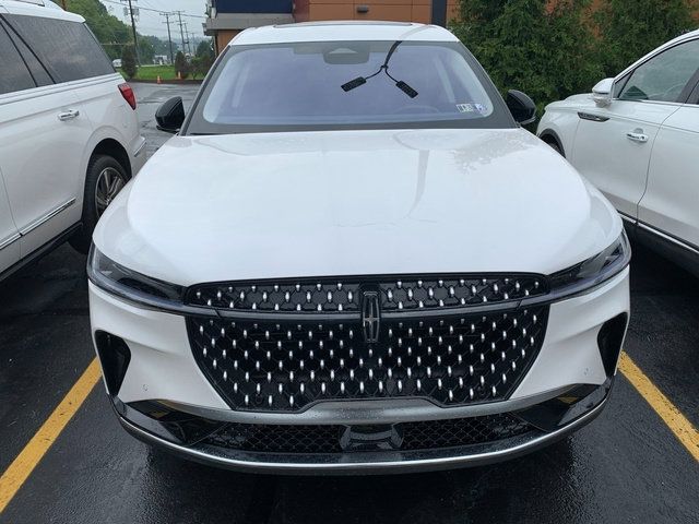 Certified 2026 Lincoln Nautilus Premier w/ Equipment Group 102A AWD/4WD image 3