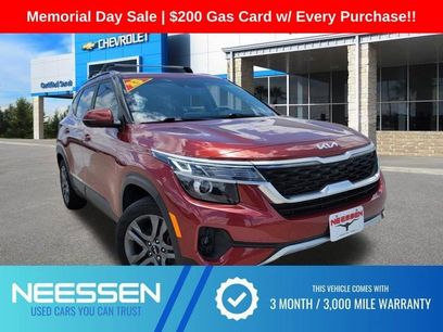 Used 2023 Kia Seltos S w/ Navigation Package