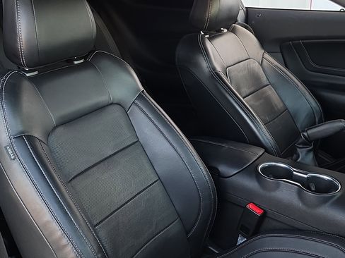 Used 2020 Ford Mustang GT Premium w/ Performance Package - Level 2 image 27