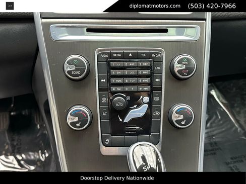 Used 2014 Volvo XC60 3.2 image 33