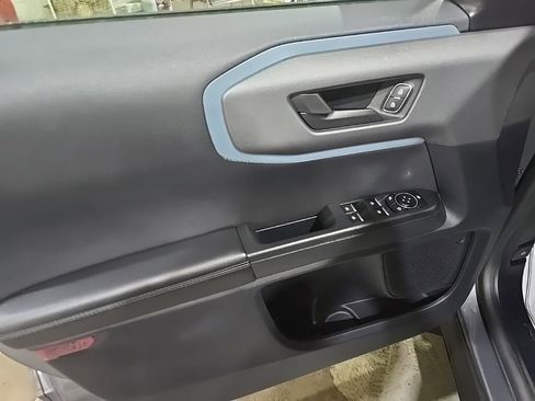 Used 2022 Ford Bronco Sport Badlands image 18