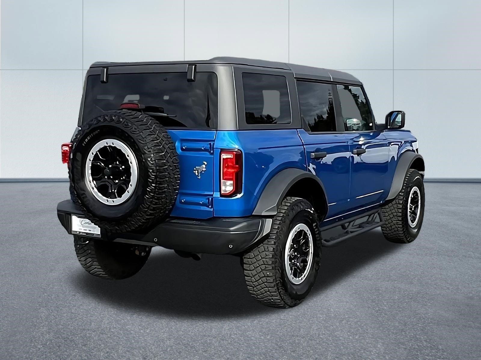 Used 2023 Ford Bronco Black Diamond w/ Sasquatch Package AWD/4WD image 6