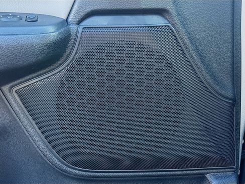 Used 2018 Honda CR-V EX-L image 24