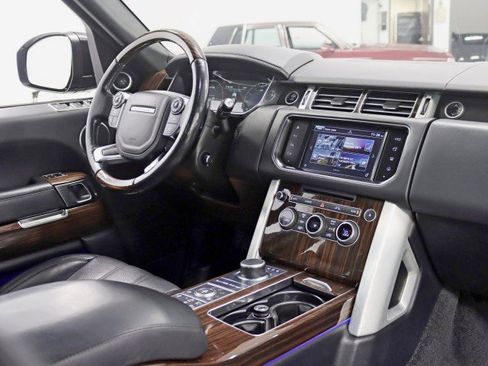 Used 2016 Land Rover Range Rover Supercharged image 34