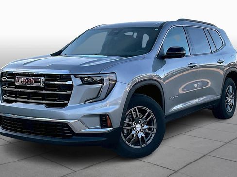 Certified 2025 GMC Acadia Elevation image 3