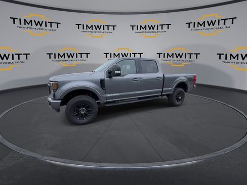 Used 2022 Ford F250 Lariat w/ Tremor Off-Road Package image 5
