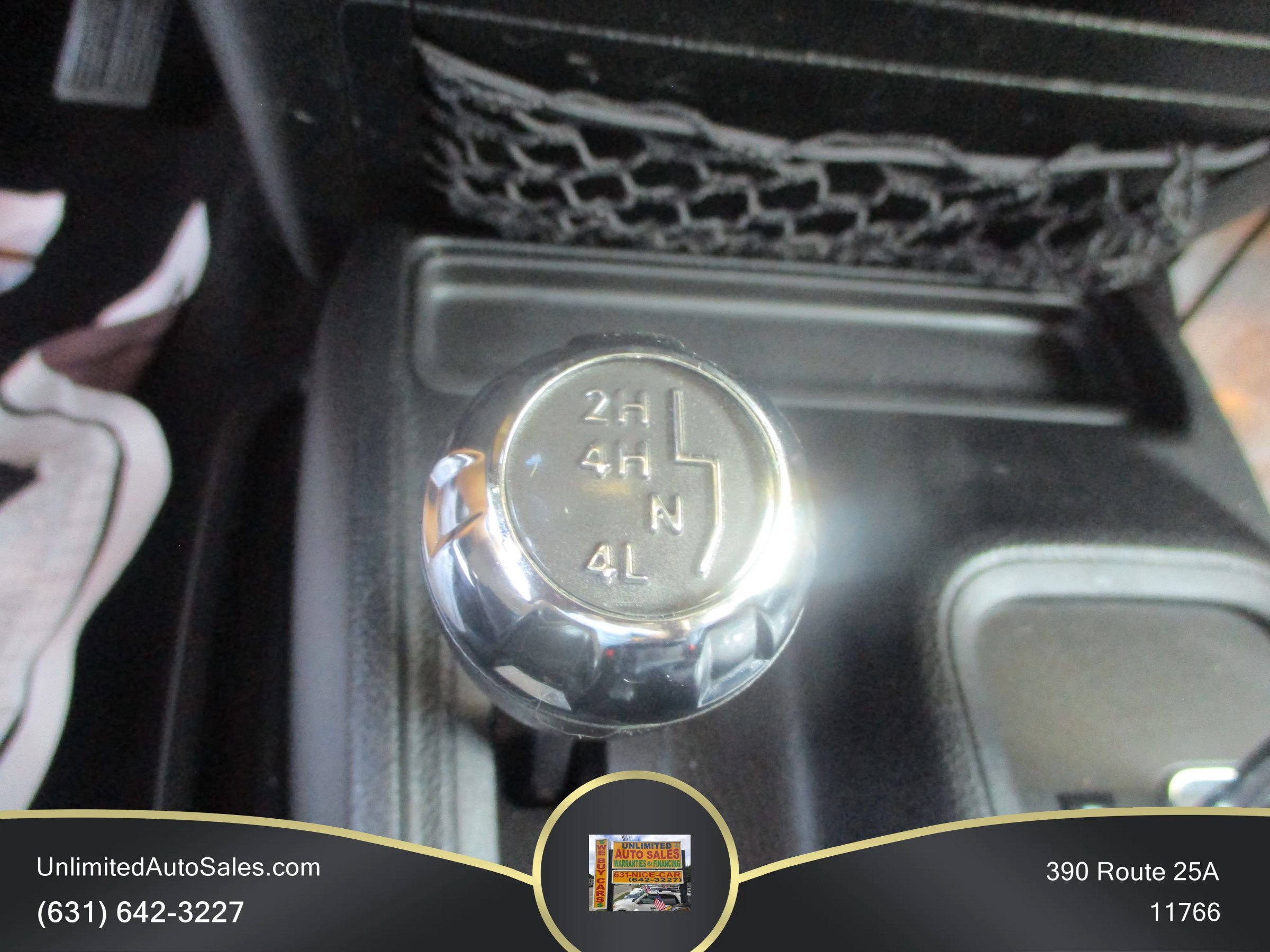 Used 2014 Jeep Wrangler Unlimited Sahara AWD/4WD image 11