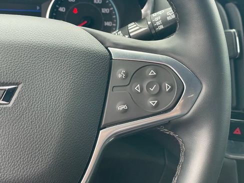 Used 2024 Chevrolet Traverse RS AWD/4WD image 19