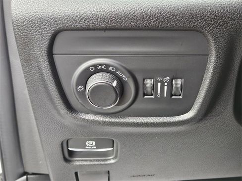 New 2025 Jeep Grand Cherokee L Laredo w/ Luxury Tech Group I image 30