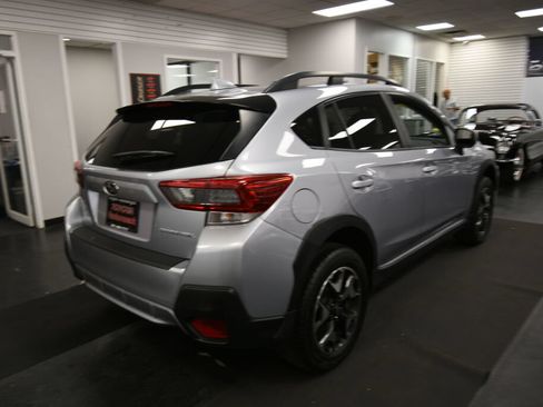 Used 2020 Subaru Crosstrek 2.0i Premium AWD/4WD image 7