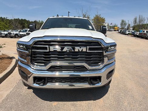 New 2026 RAM 4500 Tradesman w/ Chrome Appearance Group image 3