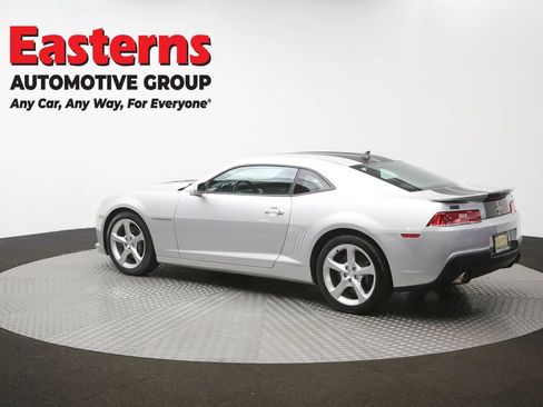 Used 2015 Chevrolet Camaro SS RWD image 59