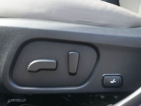 Used 2018 Subaru Forester 2.5i Limited AWD/4WD image 12
