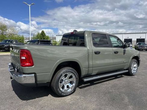 New 2026 RAM 1500 Big Horn AWD/4WD image 8