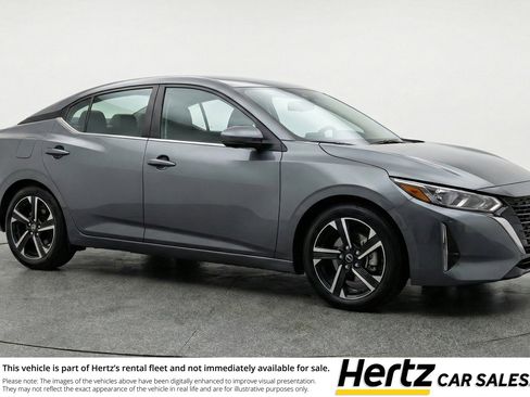 Used 2025 Nissan Sentra SV image 1