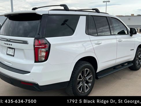 Used 2022 Chevrolet Tahoe Z71 w/ Luxury Package image 5