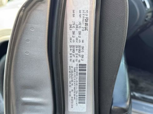 Used 2018 Dodge Durango GT w/ Premium Group image 16