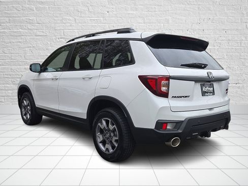 Used 2023 Honda Passport TrailSport image 4