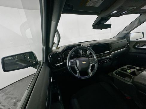 Used 2023 Chevrolet Silverado 1500 LT image 18