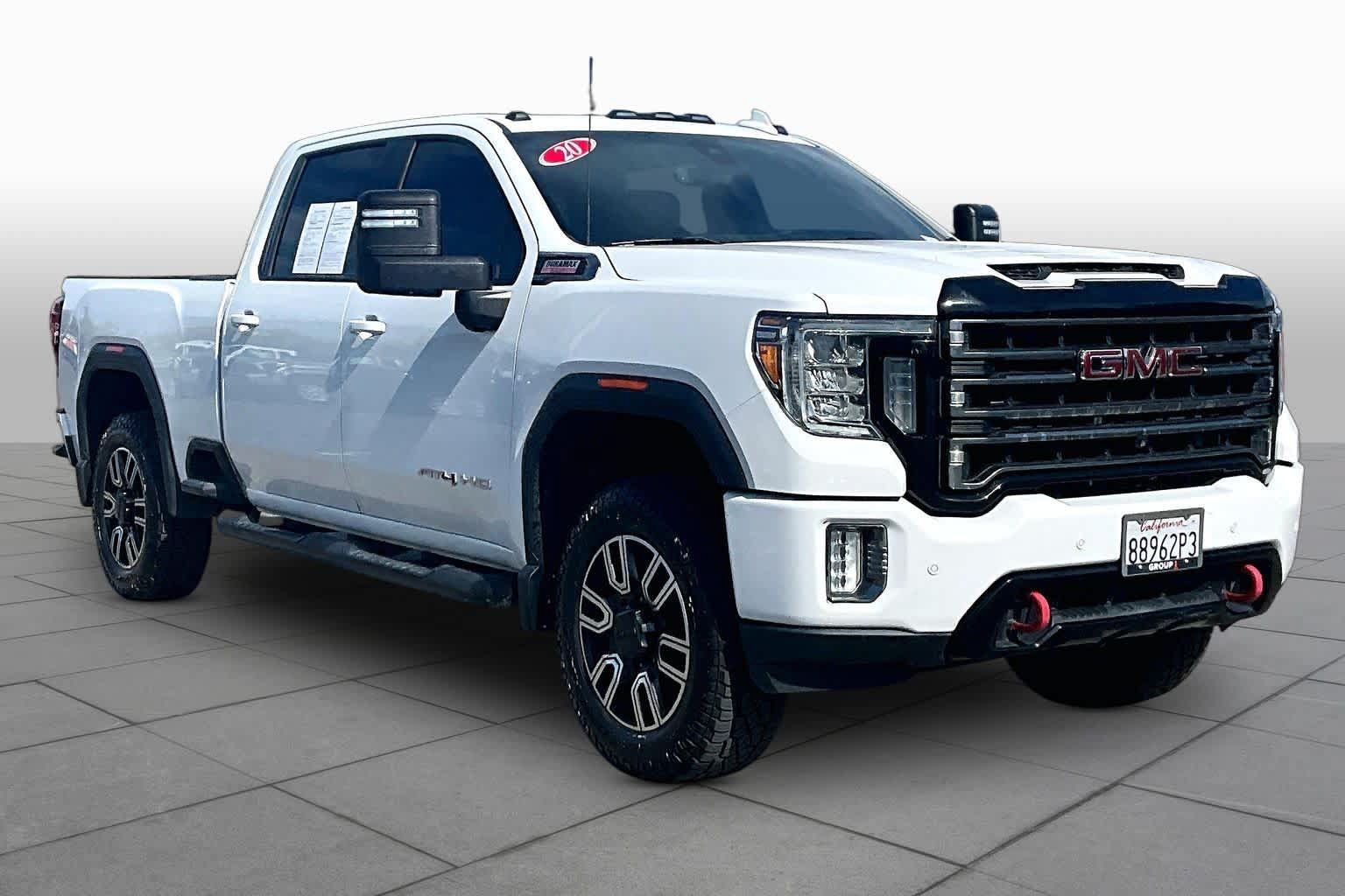 Used 2020 GMC Sierra 2500 AT4 w/ AT4 Premium Package AWD/4WD image 2