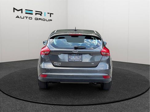 Used 2018 Ford Focus SE image 8