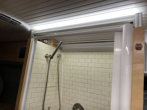 Used 2020 Mercedes-Benz Sprinter 3500 image 17