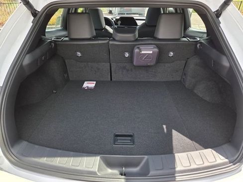 New 2026 Lexus UX 300h AWD image 27