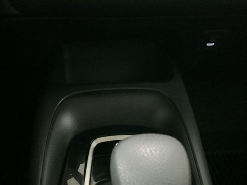 Used 2025 Toyota Corolla LE FWD image 29