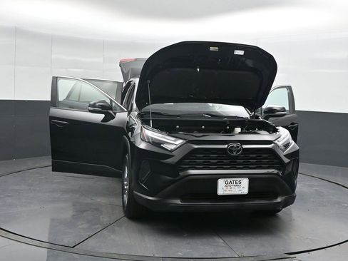 Used 2024 Toyota RAV4 XLE image 64