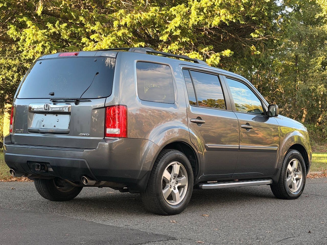 Used 2011 Honda Pilot EX-L image 3