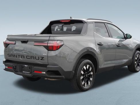 Used 2025 Hyundai Santa Cruz SEL image 9