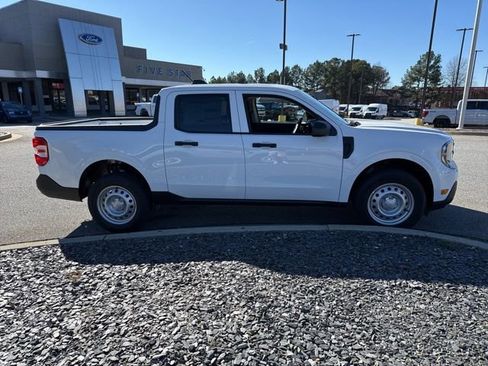 New 2026 Ford Maverick XL image 12