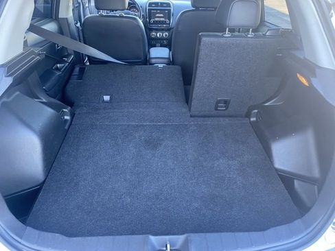 Used 2024 Mitsubishi Outlander Sport SE image 24