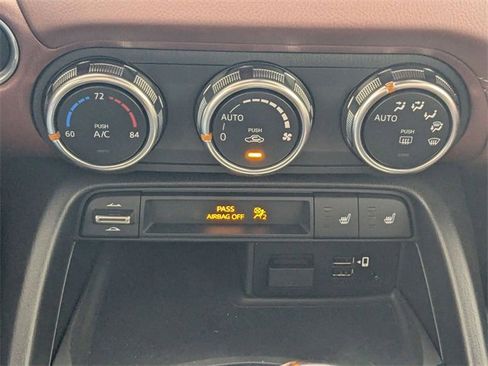 Used 2019 MAZDA MX-5 Miata RF Grand Touring image 19