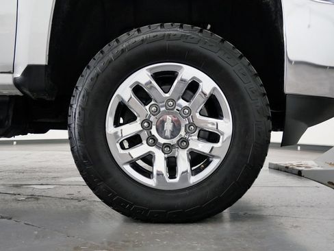 Used 2019 Chevrolet Silverado 3500 LTZ w/ Duramax Plus Package AWD/4WD image 35
