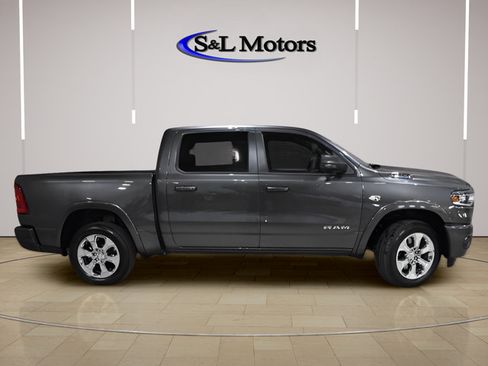 New 2026 RAM 1500 Big Horn AWD/4WD image 7