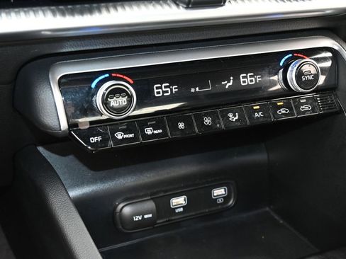 Used 2023 Kia K5 GT-Line image 24