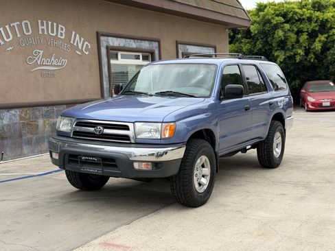 Used 1999 Toyota 4Runner 2WD image 2