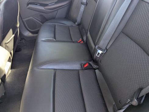 Certified 2025 Nissan Altima 2.5 SR image 18