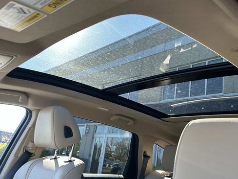 Used 2023 Acura MDX SH-AWD image 19