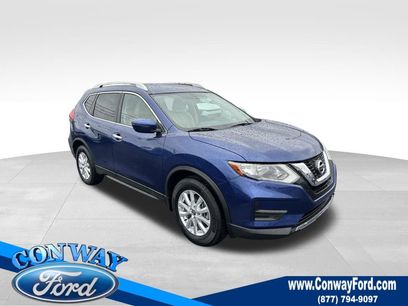 Used 2017 Nissan Rogue SV