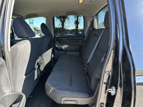 Used 2025 Honda Ridgeline Sport image 18