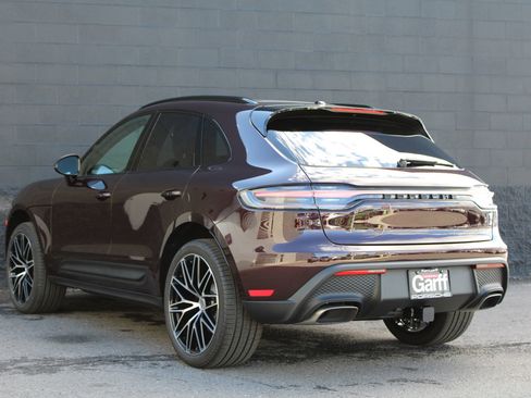 New 2026 Porsche Macan image 3