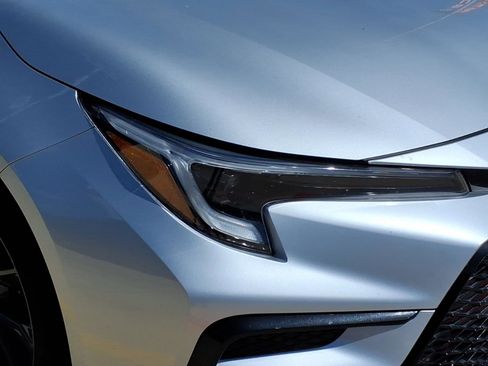 Used 2024 Toyota Corolla SE w/ SE Package image 4