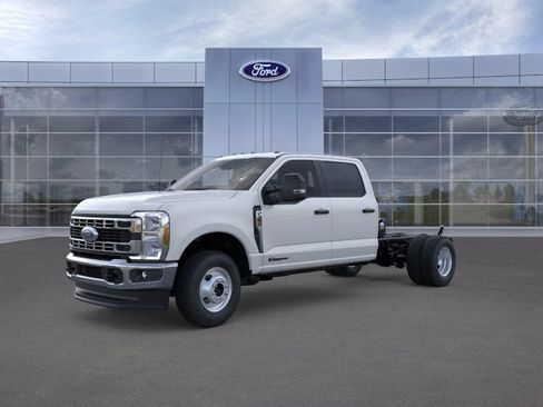New 2026 Ford F350 XL w/ XL Chrome Package AWD/4WD image 1