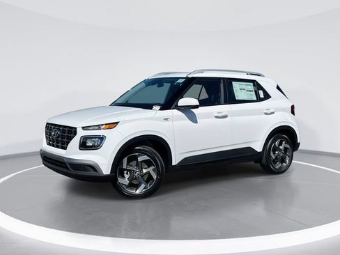 New 2026 Hyundai Venue SEL FWD image 1