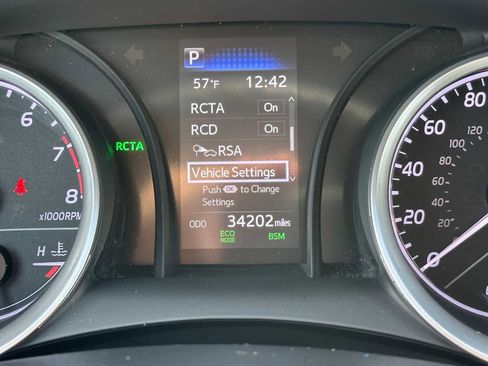 Used 2024 Toyota Camry LE image 24