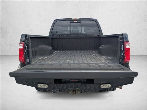 Used 2016 Ford F250 XLT w/ XLT Value Package image 17