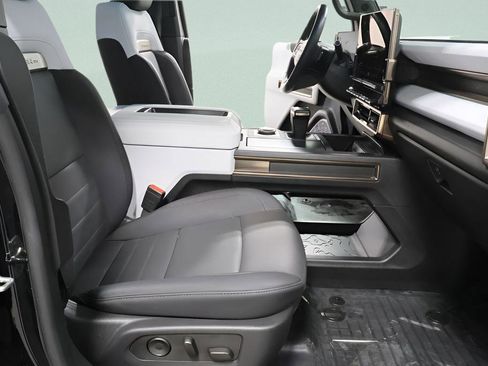 Used 2025 GMC Hummer EV 3X w/ Battery Pack, 24 Module Pack image 31